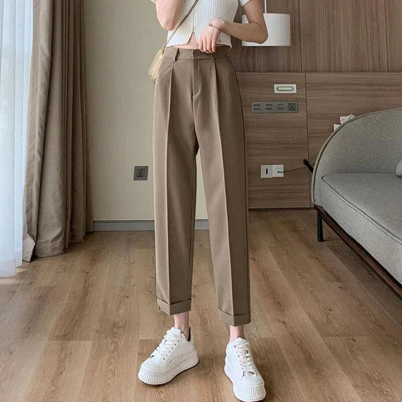 Pantalones Iliana – Elegancia y comodidad para el día a día