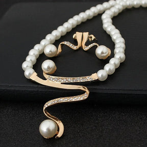 Conjunto De Pérola Brinco e Colar