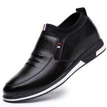 Zapatos de hombre elegantes: un look encantador para brillar 