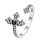 Anel Gothic Cross Ajustável em Prata 925 – Estilo Gótico e Sofisticação Atemporal - Sundian