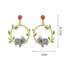 Par de aretes de koala en oro de 18 quilates