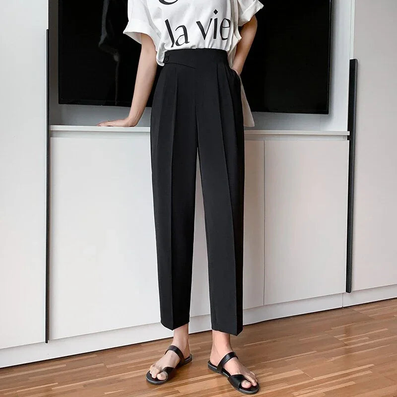 Calça Nyomi – Design moderno com toque clássico