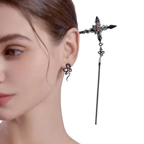 Pinza para el cabello con forma de cruz maldita