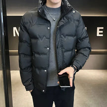 Chaqueta de jardín para hombre: versátil, ligera y muy elegante.
