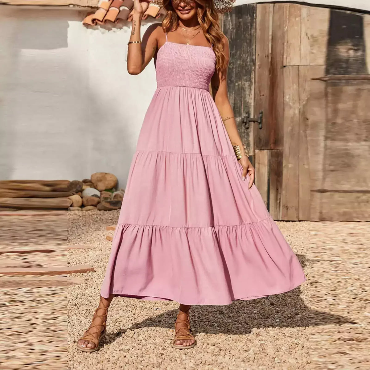Vestido Susie: diseño moderno con un toque clásico.