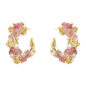 Par de pendientes florales