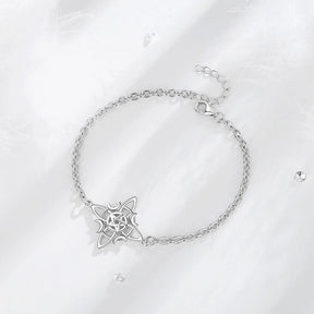 Pulsera ajustable con nudo Wicca en plata 925