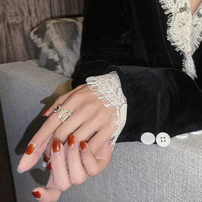 Anel Selena Cristais de Prata 18k - Sundian