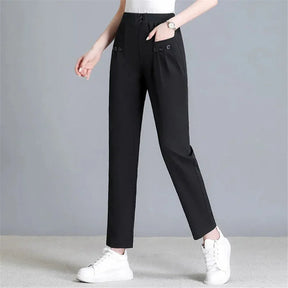 Pantalones Giana: versátiles, ligeros y muy elegantes.