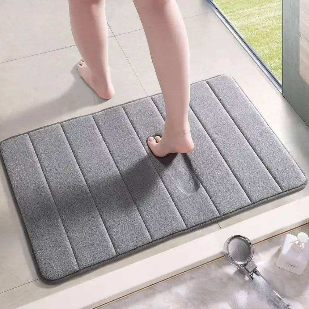 Absorbent Non-Slip Bathroom Mat - Buy 1 Get 2 Free