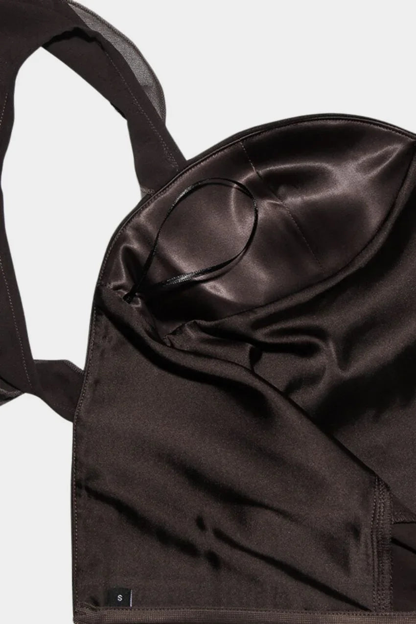 Vestido Chocolate Elena – Sofisticação com caimento perfeito