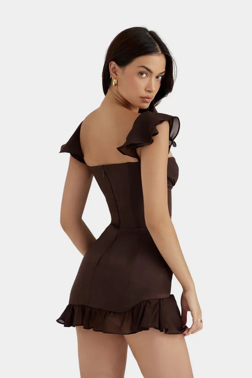 Vestido Chocolate Elena – Sofisticação com caimento perfeito