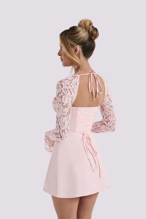 Vestido Mini Camilla – Versátil, leve e muito estiloso