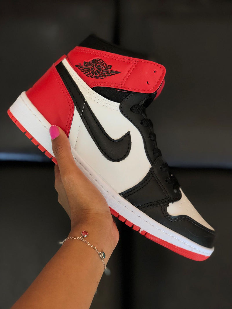 Air Jordan 1 - Tricolor