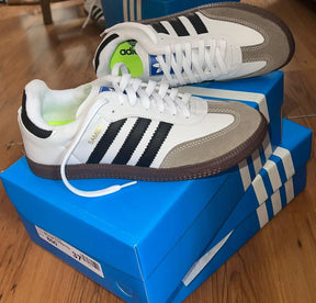 Adidas Samba OG Tradicional Branco e Preto Novo - Sundian