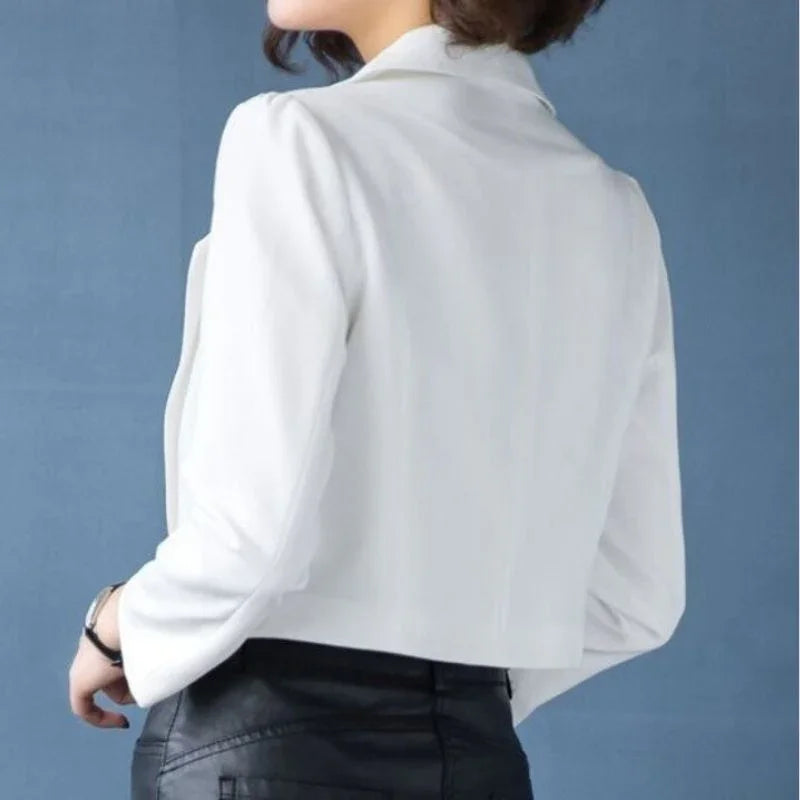 Blazer Collins – Charme e leveza em um só look - Sundian