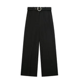 Pantalones Jaylee: Elegancia y comodidad para el día a día.