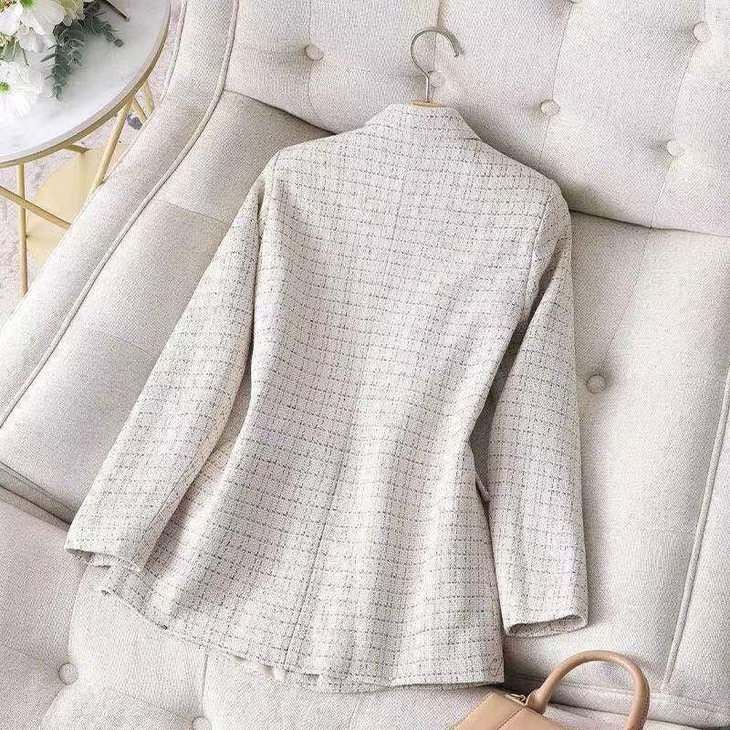 Blazer Lauryn – Versátil, leve e muito estiloso - Sundian