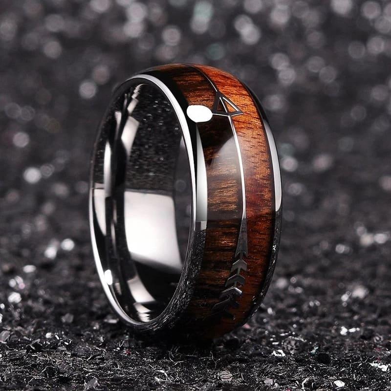 Anel Masculino Estiloso de Madeira e Tungstênio Flecha - Sundian