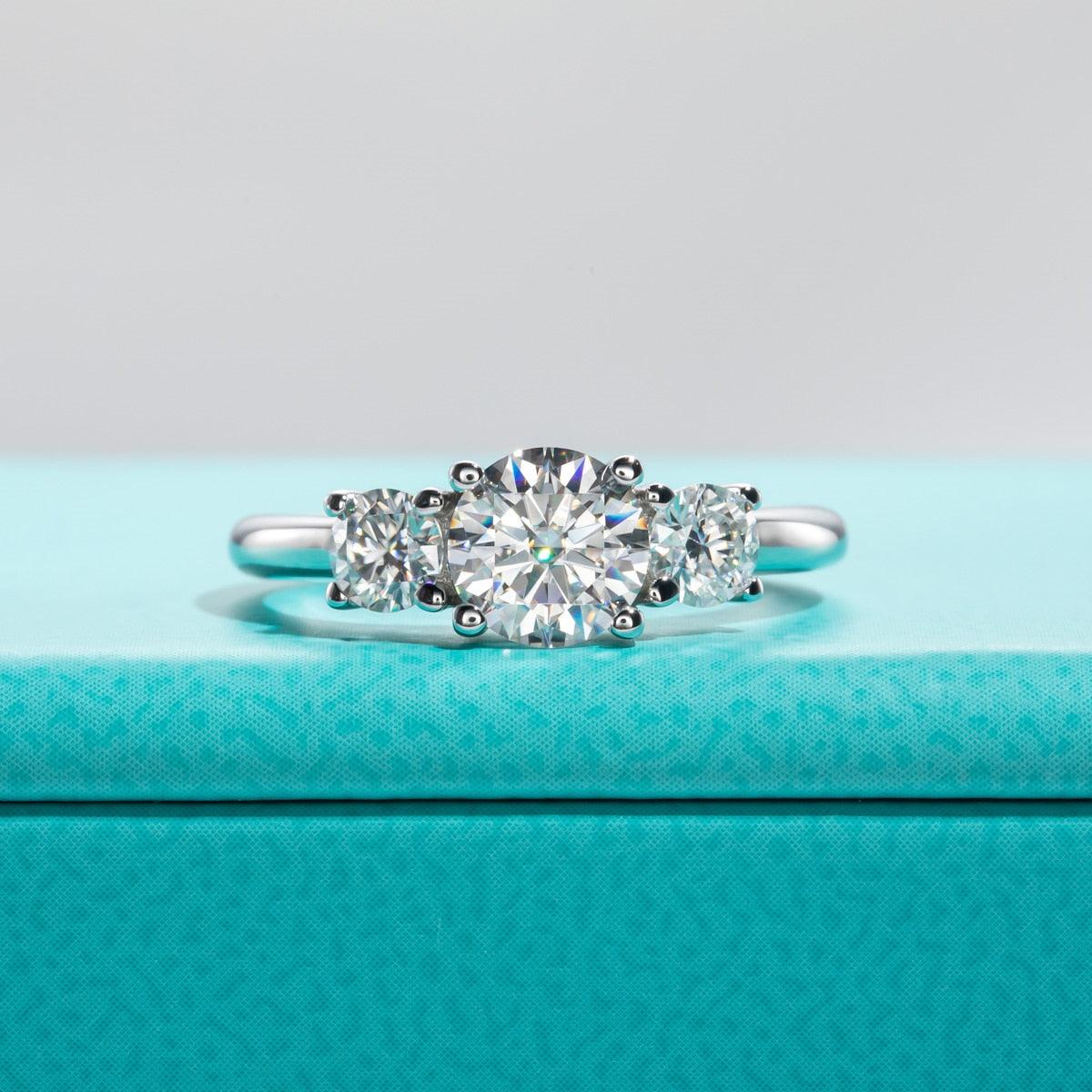 Anel de Noivado Triplo Brilho Moissanite - Sundian