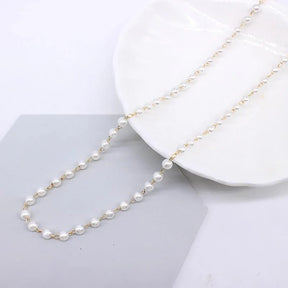 Colar Pequenas Pérolas e Ouro 18K