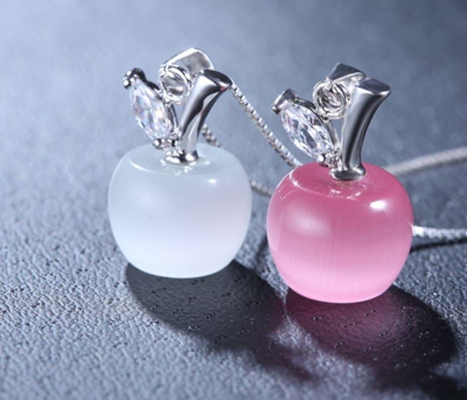 Women's Apple Opal Necklace