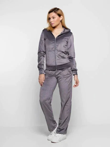 Conjunto de chándal de felpa para mujer: un look encantador para brillar