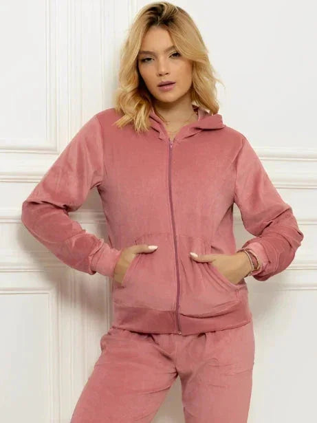 Conjunto de chándal de felpa para mujer: un look encantador para brillar