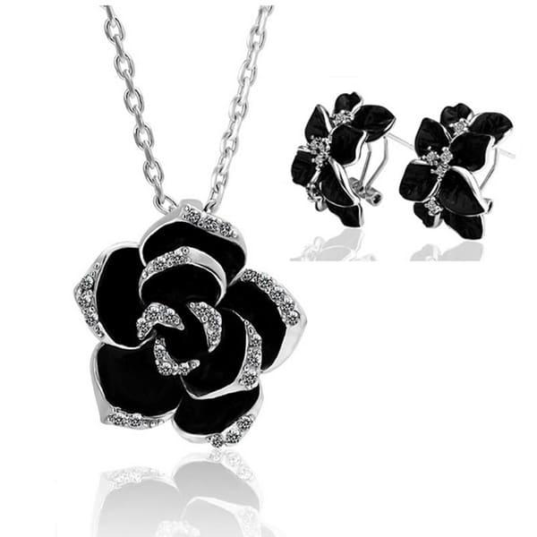 Conjunto de collar y pendientes - Rosa Negra