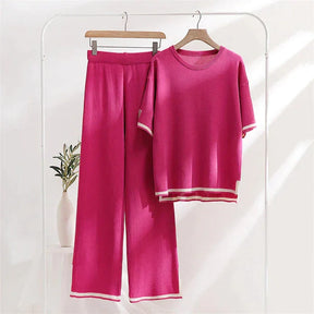 Conjunto de punto para mujer de nueva temporada: tacto suave y aspecto encantador. 