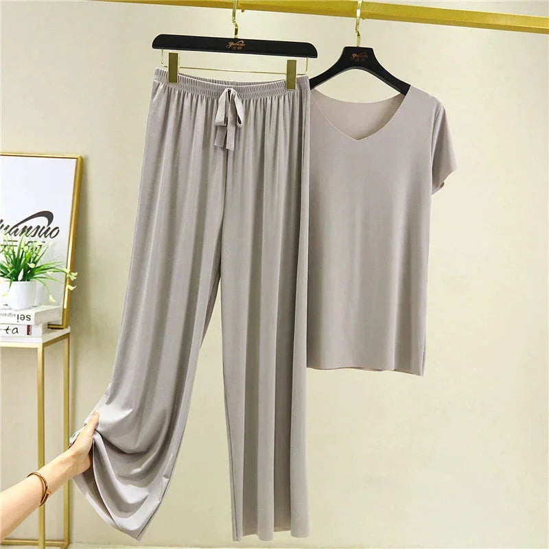 Conjunto Confort de Verano para Mujer: Encanto y ligereza en un solo look 