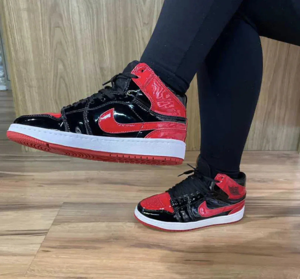 Jordan Mid Negro/Rojo Brillante