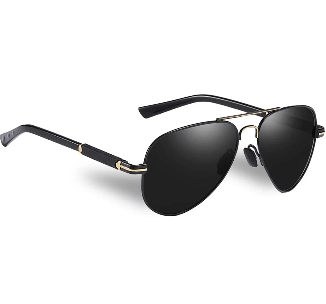 Gafas de sol de aviador: encanto y ligereza en un solo look 