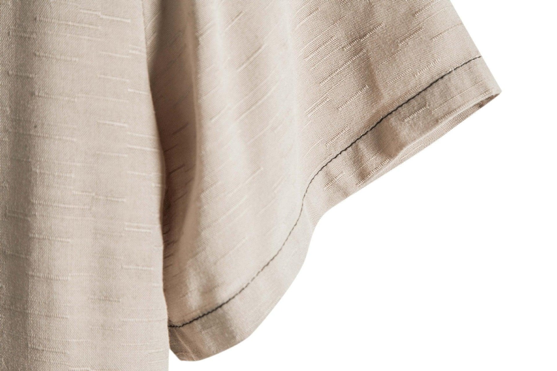 Camisa elegante Santis: versátil, ligera y muy elegante.