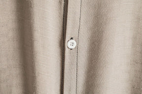 Camisa elegante Santis: versátil, ligera y muy elegante.