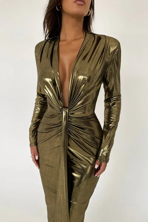Vestido Sara Metalizado Dorado: Un Look Encantador para Brillar